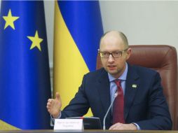 Yatseniuk explica que el pago de la deuda queda suspendido hasta que se acepte una reestructuración o se dicte un fallo judicial. EFE / S. Dolzhenko