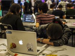 Si el cansancio es constante, los expertos recomiendan acudir de inmediato al médico y no consumir medicamentos alternativos. EL INFORMADOR / ARCHIVO