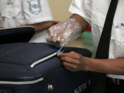 El detenido y las cinco maletas con la droga asegurada, fueron puestos a disposición de las autoridades. EL INFORMADOR / ARCHIVO