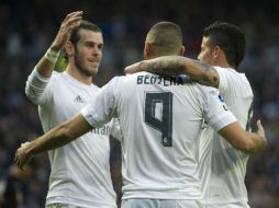 Karim Benzema lució con tres goles en este duelo. AFP / C. de la Torre