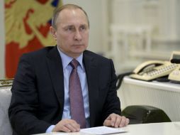 Putin exige a Bruselas un acuerdo jurídico vinculante que garantice la protección del mercado ruso. AP / A. Nikolsky