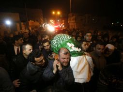 ‘Estamos tristes porque la violencia engendra violencia’, declaró bajo cubierta de anonimato una palestina. EFE / A. Al