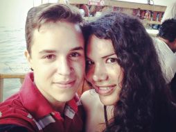 Diane de 33 años es una mujer transfemenina y Fernando de 22 años es un hombre transmasculino. AP / F. Machado