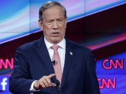 Pataki tampoco figuró en el debate entre los principales precandidatos. AP / ARCHIVO