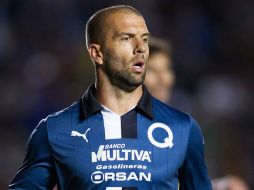 'Tito' Villa, campeón de goleo del Torneo Apertura 2015, firmó un contrato por dos años, con opción para otro más. TWITTER / @TitoVilla1982