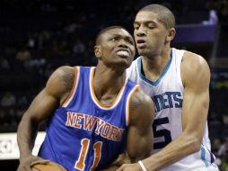 Early (i), de 24 años, está hospitalizado en condición estable. AP / C. Burton