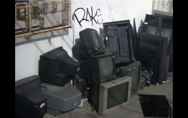 Los televisores análogos contienen cuatro elementos químicos dañinos para la salud: plomo, cadmio, berilio y mercurio. NTX /  H. Borges