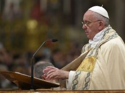 El Papa pide reflexionar si en el año que pasó se ha percibido ''la presencia de Dios que todo renueva''. AFP / F. Monteforte