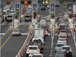 Con el Operativo 'Invierno seguro 2015' se vigilan las 24 horas del día más de 49 mil kilómetros de la red de carreteras federales. NTX / ARCHIVO