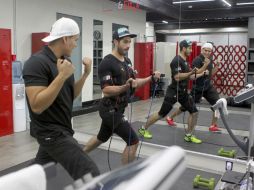 Cada músculo del cuerpo es puesto a trabajar con esta técnica. En una sesión de minutos es posible llegar a quemar hasta 600 calorías. EL INFORMADOR / A. Hinojosa