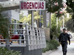 González Valencia convalece en un hospital particular de la Avenida Lázaro Cárdenas. AFP / H. Guerrero