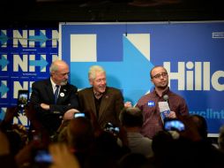 Clinton resalta el compromiso de su esposa con las causas sociales, y que su principal interés es ayudar a los menos favorecidos. AFP / D. McCollester