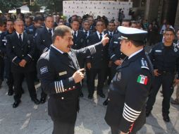 Agentes del mando único asumieron el pasado lunes la seguridad de 15 municipios de Morelos. EFE / R. Villegas