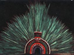 El Penacho de Moctezuma, es tan frágil que no puede ser movido por lo que es probable que nunca regrese a su tierra. ESPECIAL / Inah.gob.mx