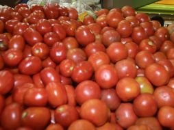 Los tomates reducen la incidencia de patologías cancerosas en próstada, tracto digestivo y colorrectal. EL INFORMADOR / ARCHIVO