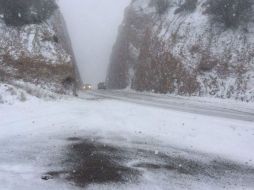 Poco antes de las 8:00 horas comenzó la caída de nieve en la zona. TWITTER / @LUISFELIPE_P