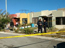 El homicidio ocurrió la mañana de este jueves en la colonia Los Robles. ESPECIAL / Policía de Tlajomulco