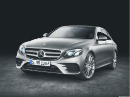 La cara del nuevo clase E refleja ua nueva personalidad en este auto de lujo. ESPECIAL / Mercedes-benz