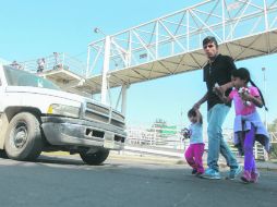 Decenas de atropellamientos de peatones acontecieron cerca de puentes peatonales; la mayoría se registró sobre Periférico. EL INFORMADOR / F. Atilano