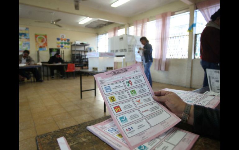 Consejeros electorales señalan que 'en general' la jornada transcurre en calma. SUN / V. Rosas