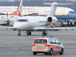 Los estadounidenses liberados tuvieron antes una breve permanencia en Suiza donde su avión arribó en el aeropuerto de Ginebra. EFE / M. Trezzini