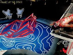 En menos de 24 horas de haber salido, se colocó en la primera posición del chart general de iTunes. TWITTER / @PanicAtTheDisco