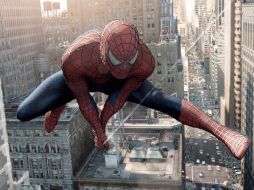 Para ser un verdadero Spiderman se necesitaría que el 40 % del cuerpo estuviera cubierto de almohadillas adhesivas. AP / ARCHIVO