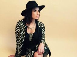 La conductora sabe que en este momento su aventura como intérprete es una moneda al aire, pero está dispuesta a tomar el reto. ESPECIAL /