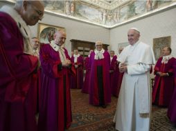 'La familia forma parte del sueño de Dios para salvar a la humanidad', asegura el Papa Francisco. AP /