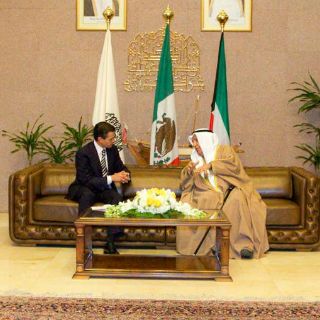 Bancomext firma acuerdos financieros con Kuwait y Qatar