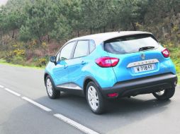 Captur. Este vehículo tiene puesta encima la lupa de las autoridades francesas. ESPECIAL /