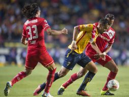 Acción del partido entre Monarcas y Toluca en el Estadio Morelos de esta capital. MEXSPORT / O. Martínez