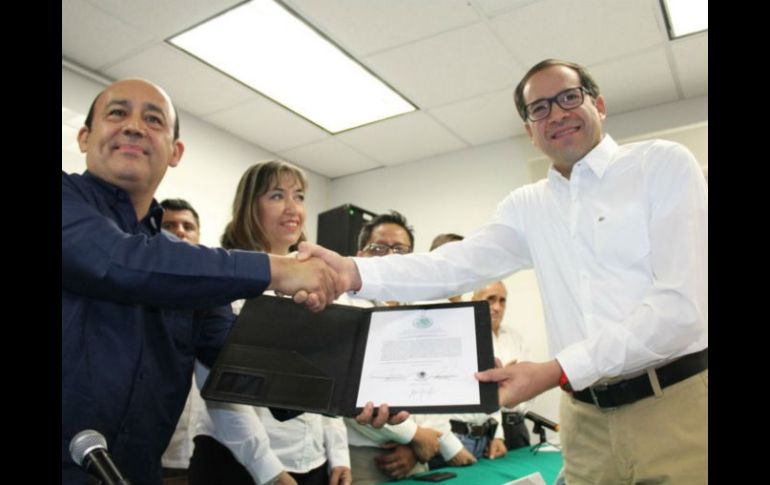 El documento fue proporcionado por el presidente de la Junta Local Ejecutiva del INE, Luis Zamora Cobián. TWITTER / @nachoperaltacol