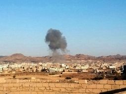 La coalición árabe comenzó con sus bombardeos contra las posiciones de los rebeldes hutíes en marzo pasado. AP / ARCHIVO