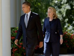 Barack Obama evitó tomar partido, pero resaltó las cualidades de su excompañera. AFP / ARCHIVO