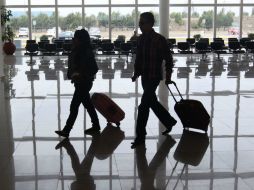 Derivado de la caída intermitente de ceniza del Popocatépetl la terminal de nueva cuenta cerró sus operaciones. NTX / ARCHIVO