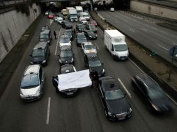 Protestan en las ciudades de Roma, Florencia y Nápoles. AFP / T. Samson