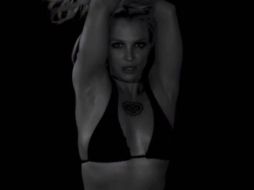 Con un bikini negro, Britney parece haber recuperado su famosa figura. INSTAGRAM / britneyspears