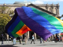 Luego de que el día de ayer, la SCJN declarara inconstitucional prohibir el matrimonio igualitario. EFE / ARCHIVO