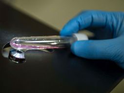 Esperarán los resultados de las pruebas para confirmar o descartar si son positivos. AFP / C. Simon