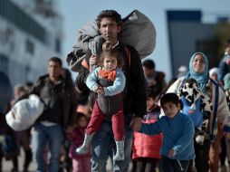 'Queremos aliviar la presión de los países europeos por el número de refugiados. Queremos que la gente regrese a Siria', señalan. AFP / L. Gouliamaki