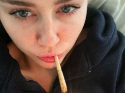 Usuarios comentaron que ''no está lejos de tocar fondo'' y otros le piden que se detenga. INSTAGRAM / @mileycyrus