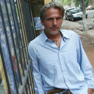 Acusan a Héctor Soberón de abuso sexual