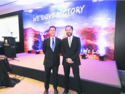 Planes. Raúl Peñafiel, director general de Peugeot en México (derecha), y Carlos Gomez, presidente del Grupo en América Latina. EL INFORMADOR / C. Cerda