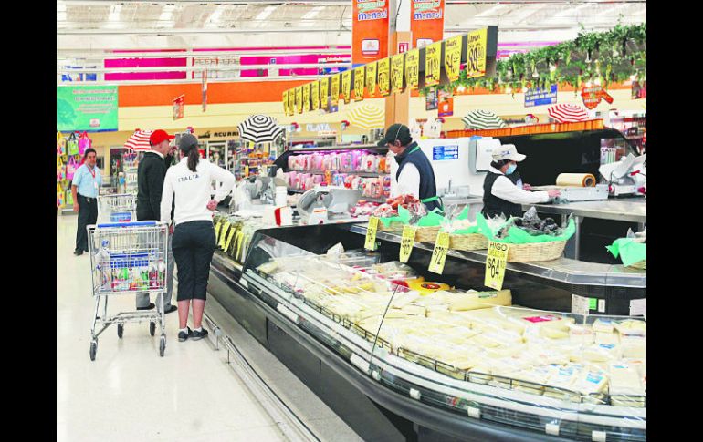 Compras. El ICC creció 1% respecto al mes de diciembre, cuando retrocedió 0.9 por ciento. EL INFORMADOR / E. Barrera