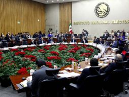 Luego, los consulados enviarán todo el paquete de documentación al INE en México. NTX / ARCHIVO