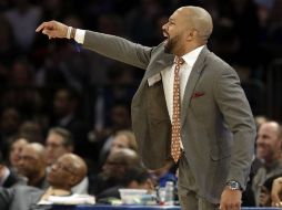 Fisher deja al equipo con marca de 23-31. AP / S. Wenig