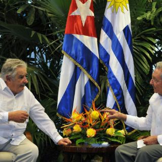 José Mujica asegura que Raúl Castro dejará el poder