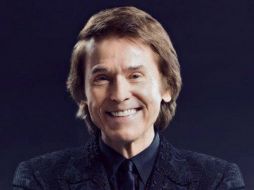 Afirma que no piensa pregonar su despedida y tampoco quiere llorarla todos los días. TWITTER / @raphaelartista