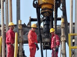 El petróleo cayó más de 7.0 por ciento este martes; la AIE niega que la cotización del crudo haya tocado suelo. NTX / ARCHIVO